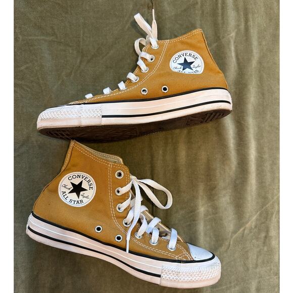 Unisex Converse Hi Top Chuck Taylor All Star Trainers "Burnt Honey" Gold - Picture 2 of 8